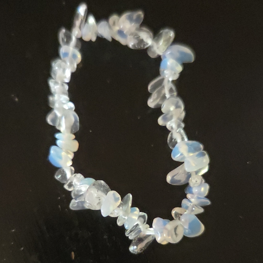 🎁 Opalite Stretch Bracelet NEW